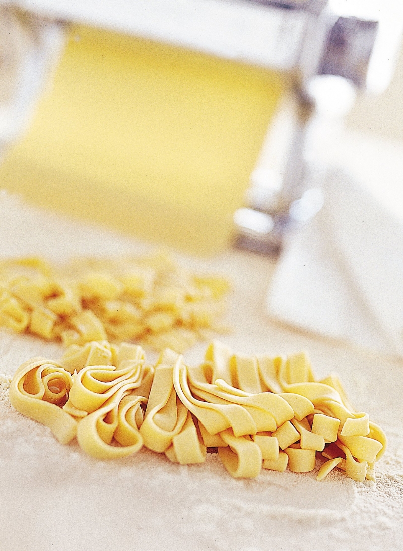 TAGLIATELLE